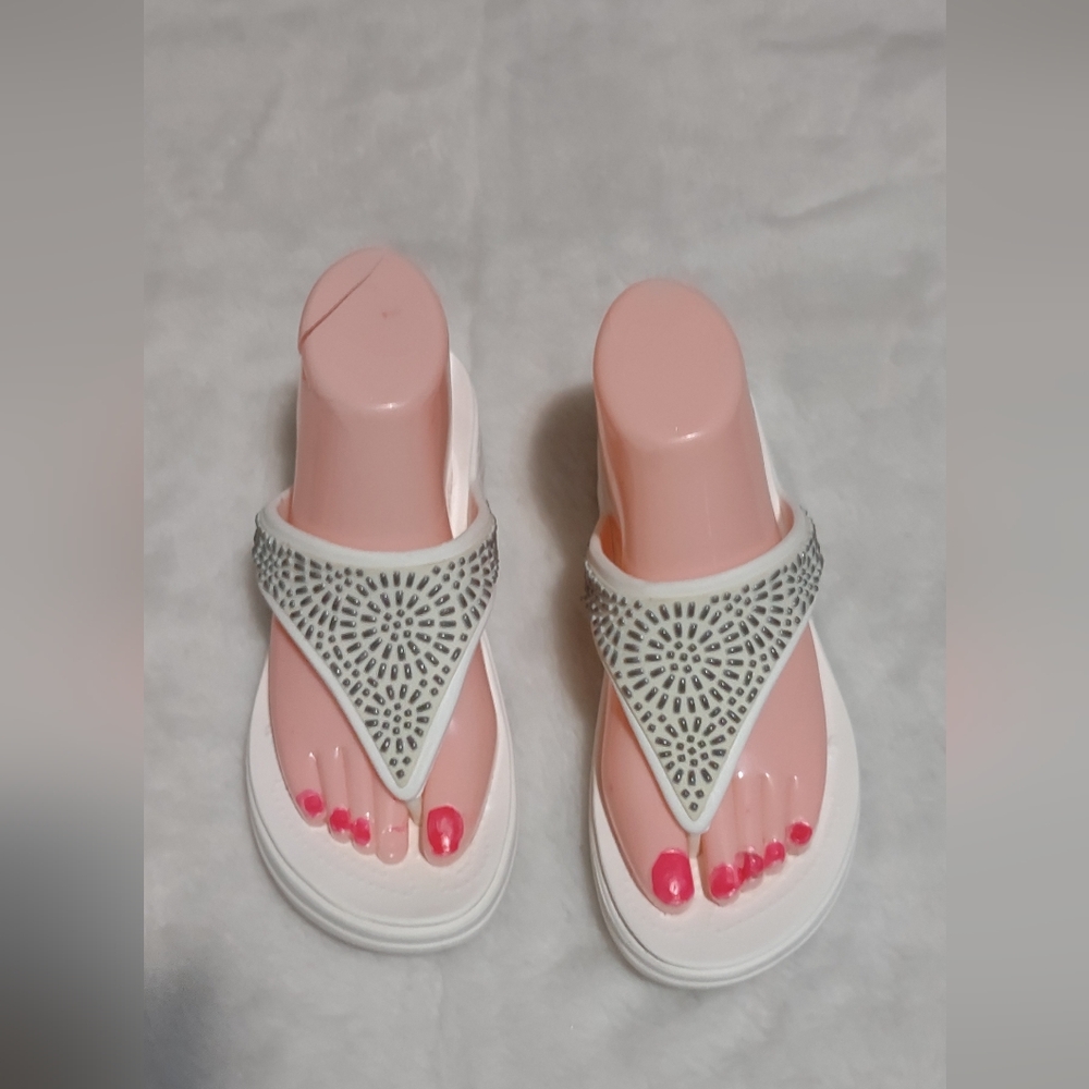 CROCS White and Silver Sandals with Geometric Strap